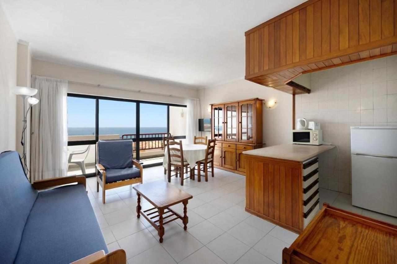 Apartamentos Torre Da Rocha Frente Ao Mar Portimão Kültér fotó