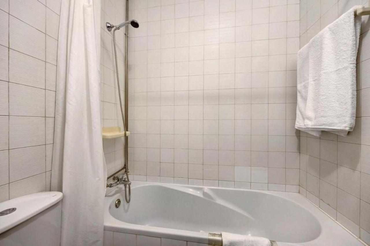 Apartamentos Torre Da Rocha Frente Ao Mar Portimão Kültér fotó