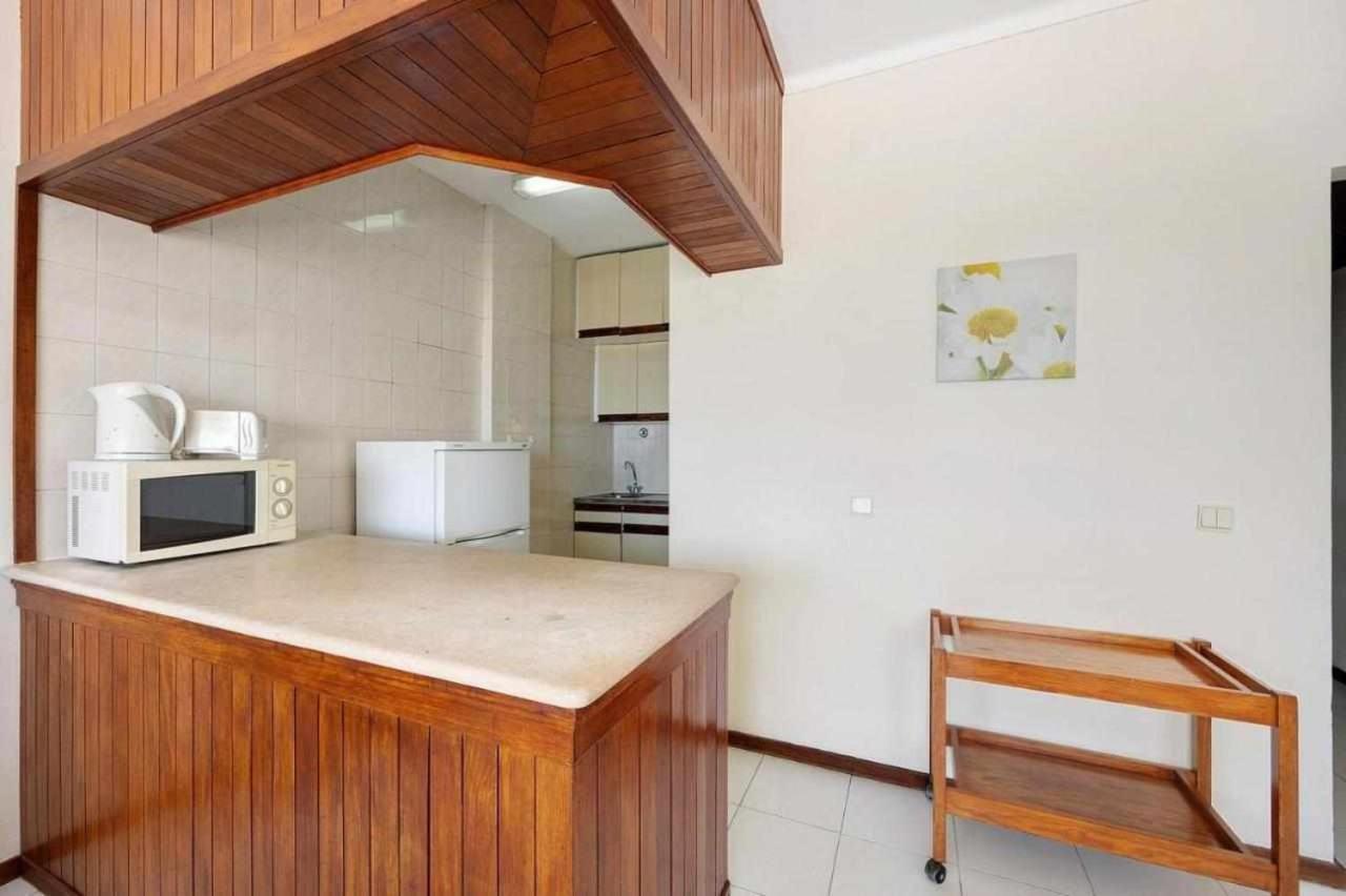 Apartamentos Torre Da Rocha Frente Ao Mar Portimão Kültér fotó